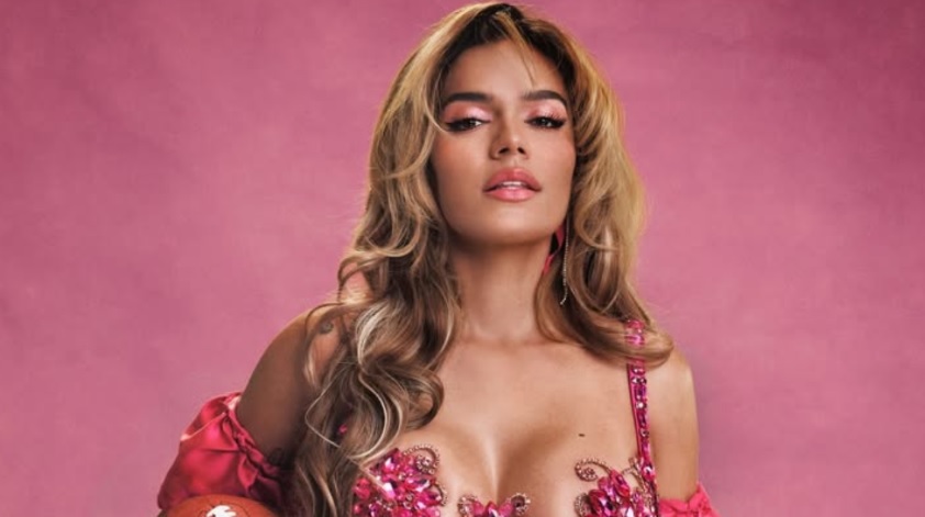 Karol G fará show do intervalo de jogo da NFL em São Paulo