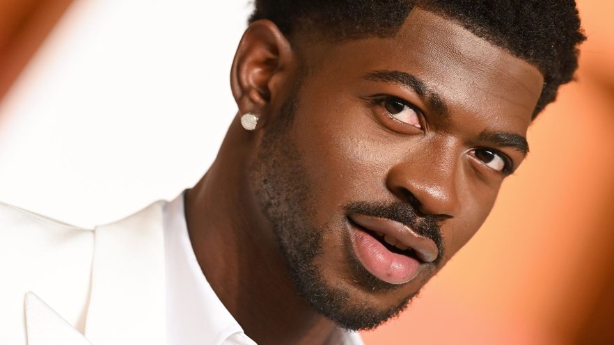Lil Nas X se declara não culpado por crimes após supostamente agredir policiais